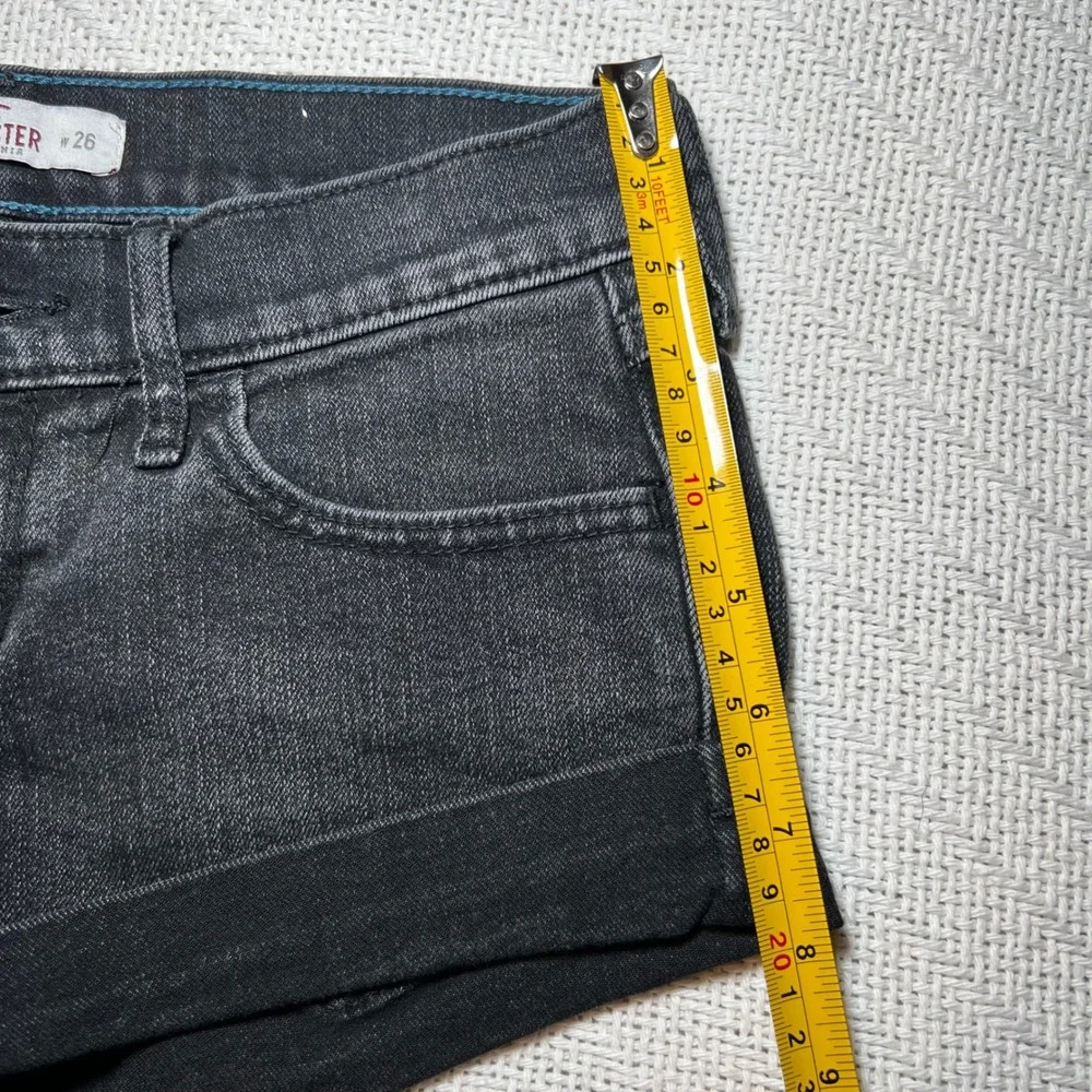 Hollister Women Black Denim Low Rise Cuffed Shorts Size 3 W26 Cut Offs